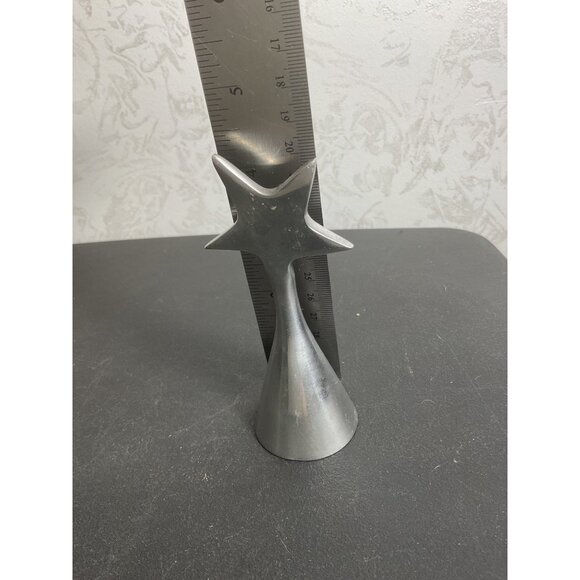 Modern Silver Tone Star-Shaped Cone Tree Topper Decor - Picture 4 of 5